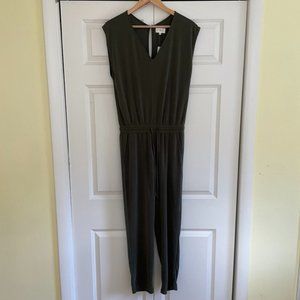 stylish olive jumpsuit from Lou and Grey
